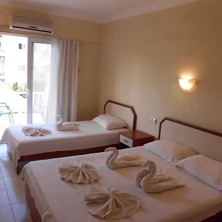 Ksantos Hotel